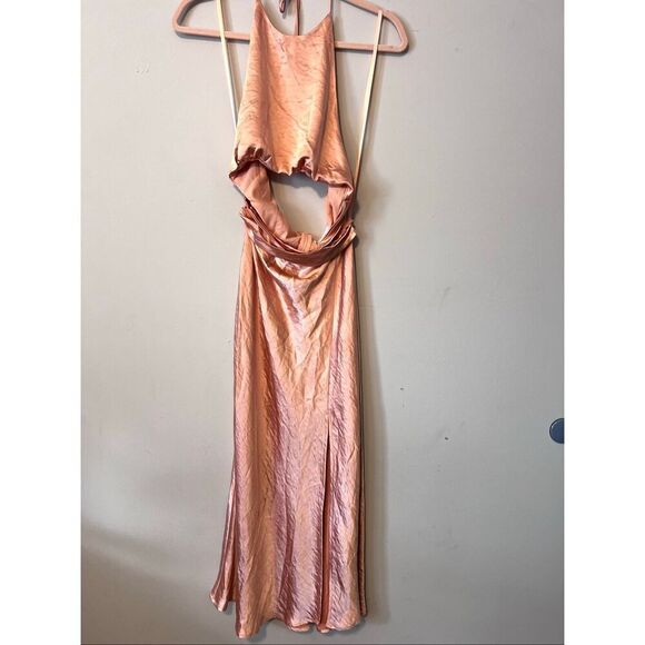 NWT Saints + Secrets Peach Halter Twist Top Waist Dress - Picture 3 of 8